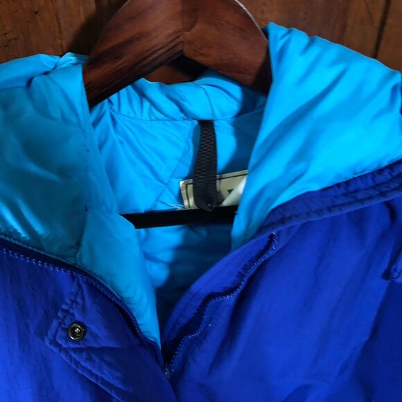 L.L. Bean Women's Down Coat Large? Hooded Winter Jacket Blue Nylon Coat - Picture 10 of 16